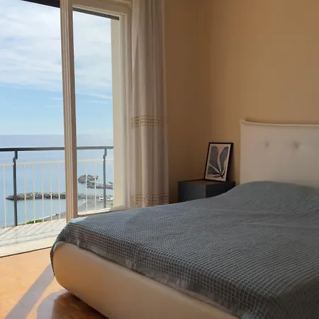 Riviera Sea Views From Every * Ospedaletti