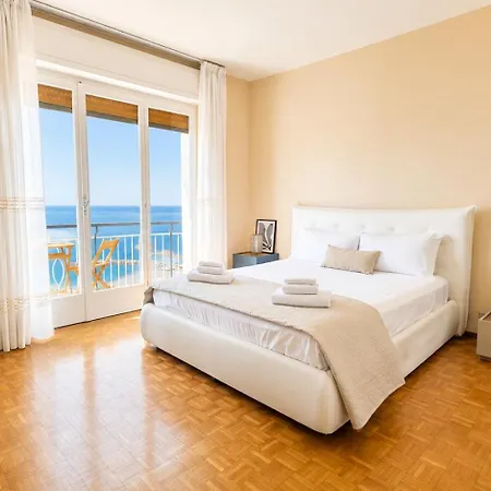 Apartmán Riviera Sea Views From Every Ospedaletti